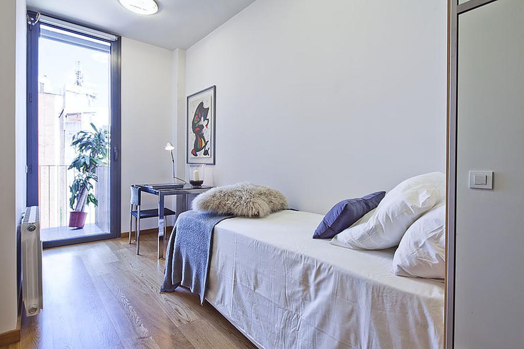 Apartment Barcelona Rentals - Pool Terrace In City Center Екстериор снимка