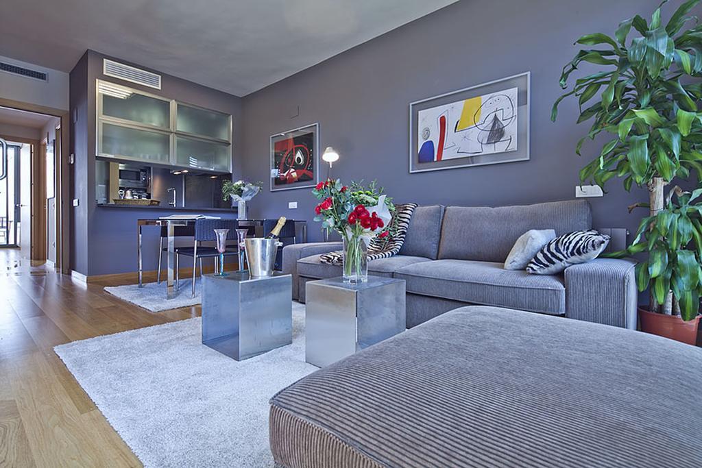 Apartment Barcelona Rentals - Pool Terrace In City Center Екстериор снимка